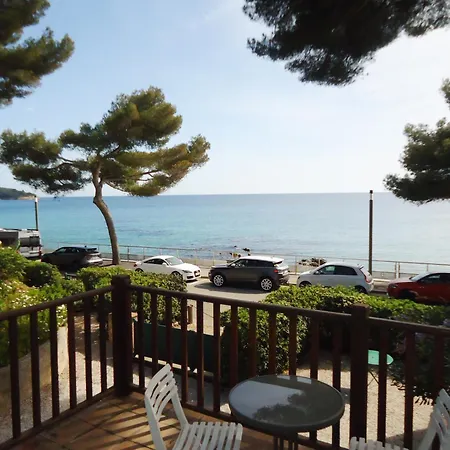 Bel Duplex Avec Terrasse Et Jardin De Gigaro 151 شقة *